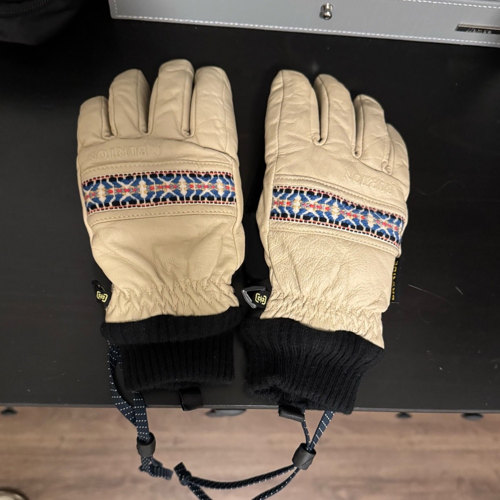 Burton Women’s Free Range Gloves